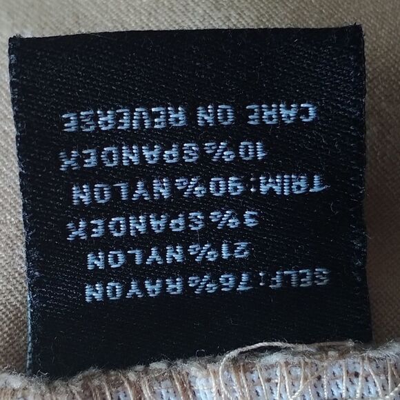 BRIGGS PETITE PANTS  - Picture 4 of 5